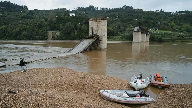 Memorial em Penafiel homenageia vítimas da tragédia de Entre-os-Rios
