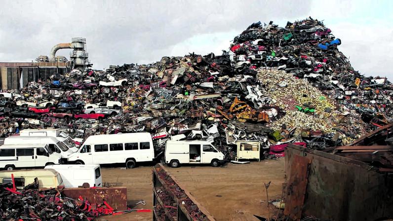 Envelhecimento do parque automóvel leva associações a pedirem incentivos ao abate de veículos