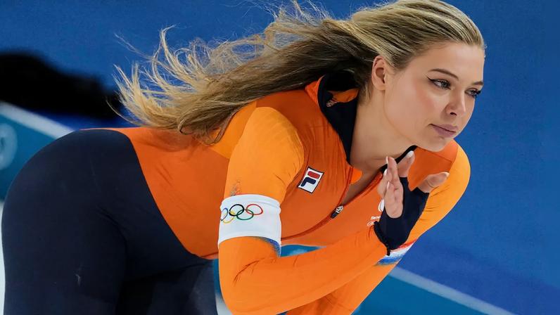 Fã paga 200 mil euros por item de Jutta Leerdam após momento viral