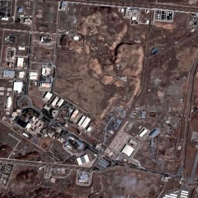 Irão poderia fabricar mais de 10 ogivas, sem provas de programa nuclear