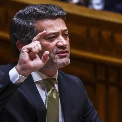 Chega exige honra da palavra sobre o lay-off; Montenegro vê justiça relativa