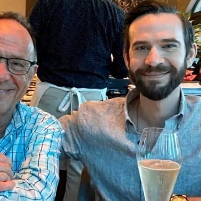 Homem de 36 anos comete suicídio após relação com IA do Google