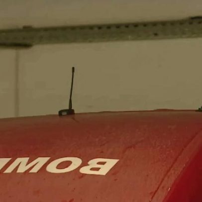 Dois feridos em colisão entre carro e ambulância de bombeiros em Gaia