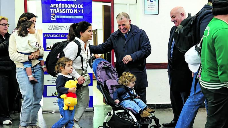 163 portugueses repatriados chegam a Lisboa