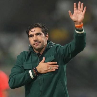 Abel Ferreira torna-se o treinador mais titulado da história do Palmeiras