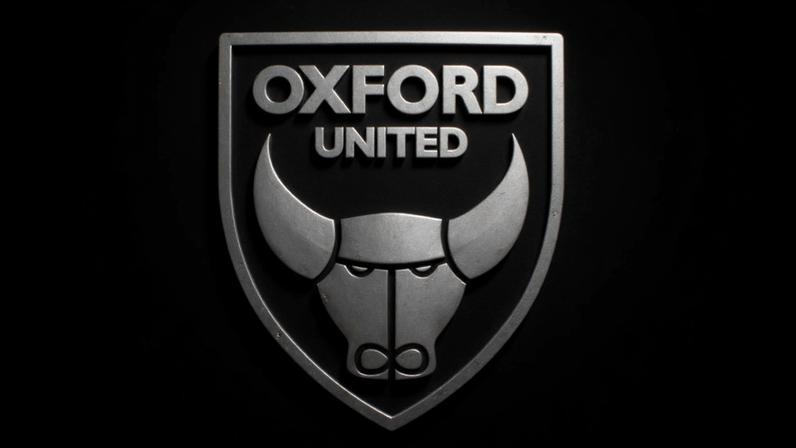 Amelia Aplin representava a formação do Oxford United