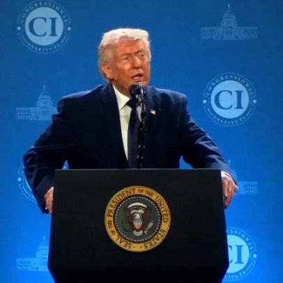 Trump avalia opções adicionais para conter os preços da gasolina