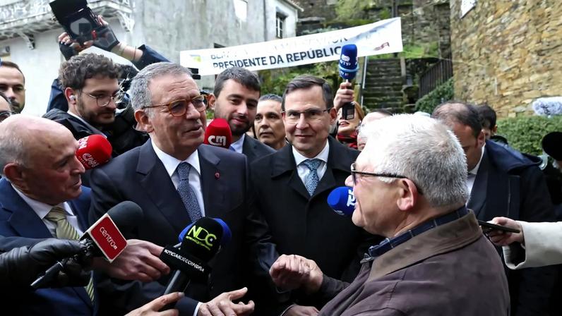 António José Seguro esteve esta terça-feira na aldeia de Mourísia