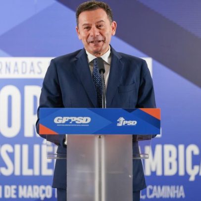 Montenegro denuncia atraso no reformismo de ação durante jornadas do PSD