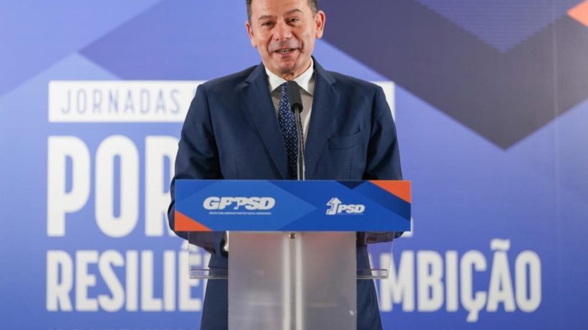 Luís Montenegro nas jornadas parlamentares do PSD