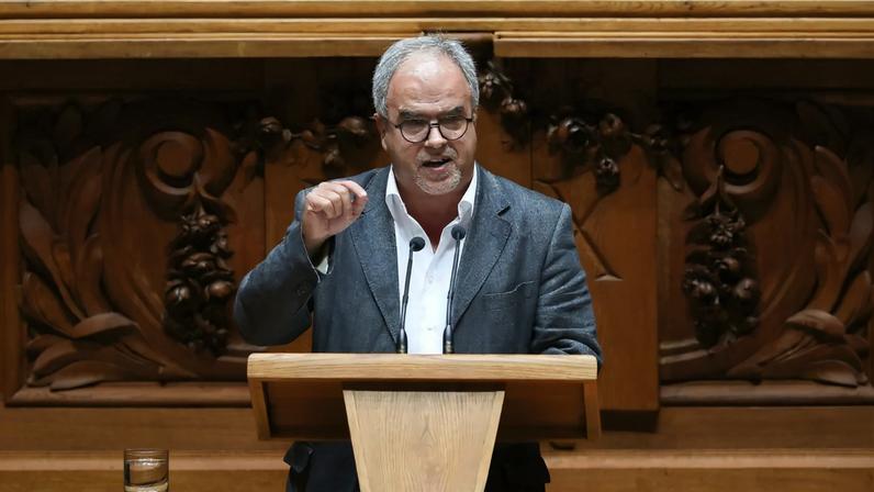 Bloco de Esquerda propõe fixar preços de bens essenciais