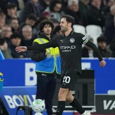 Bernardo Silva marca e faz história em novo empate do Manchester City