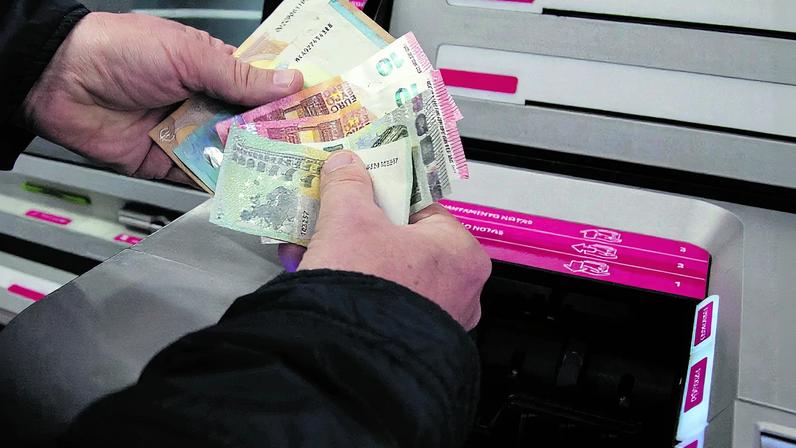 Certificados de Aforro com taxa acima de 2% voltam a render mais em abril