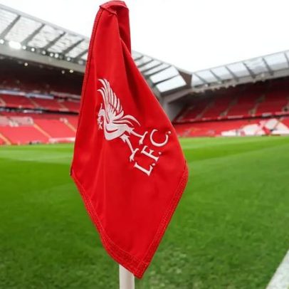 Liverpool empata em casa com Tottenham, equipa em dificuldades