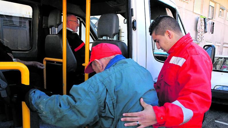 Bombeiros admitem paragem de abastecimento com combustíveis