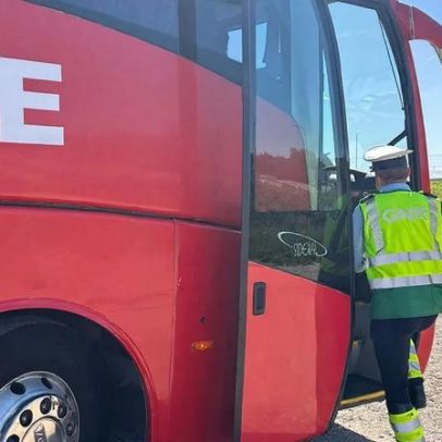 GNR interrompe transporte ilegal de passageiros