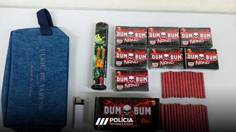 Sete jovens identificados na sequência de ocorrência relacionada com artigos pirotécnicos no interior de escola