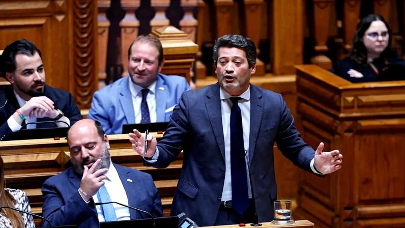 André Ventura durante debate quinzenal