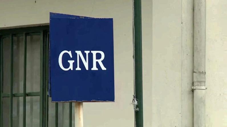 GNR detém dois suspeitos de tráfico de droga e de furto no concelho de Odemira