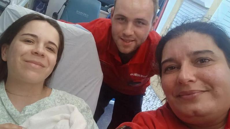 Bombeiros auxiliam bebé a nascer em casa em Salvaterra de Magos