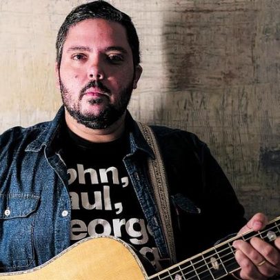 João Só desafia 14 artistas a musicar Florbela Espanca