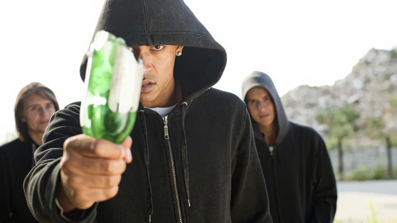 Jovem usou garrafa partida junto a bar de Alcochete