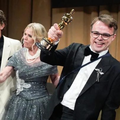 Rússia acusa cineasta vencedor Óscar de Documentário de ser agente estrangeiro