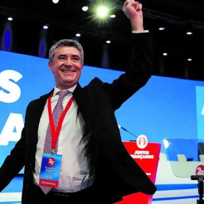 Carneiro afirma que socialistas estão vivos e bem vivos