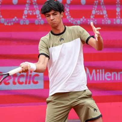 Tiago Pereira vence final de pares em Alicante