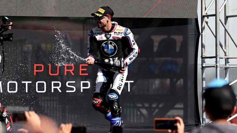 Miguel Oliveira na prova de Superbikes em Portimão