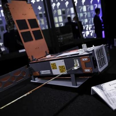 Lisboa testemunha lançamento bem-sucedido de seis satélites portugueses