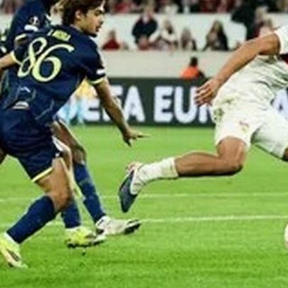 Rodrigo Mora volta a marcar e agradece a assistência de Zaidu