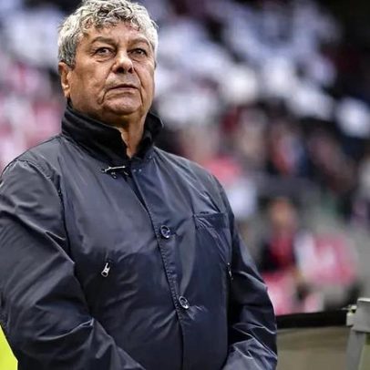 Mircea Lucescu desmaia durante treino da Roménia e é levado ao hospital