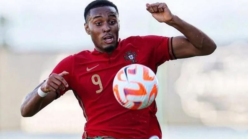 Chermiti salienta importância de manter o foco