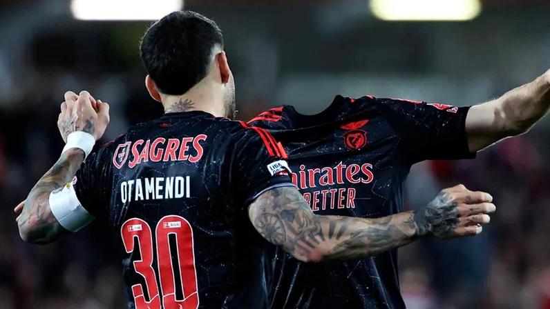 Aursnes festeja o golo inaugural com Otamendi