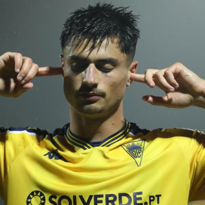 André Lacximicant treina integrado, ainda sem convocação para o Nacional