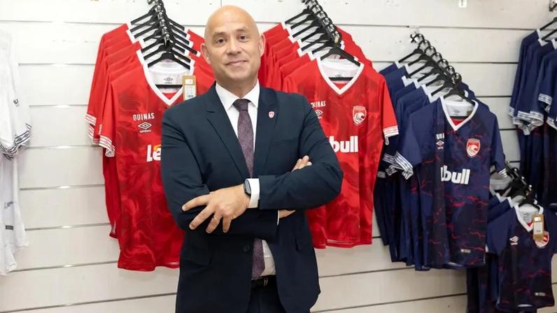 Ricardo Pacheco é presidente do Santa Clara desde 2021