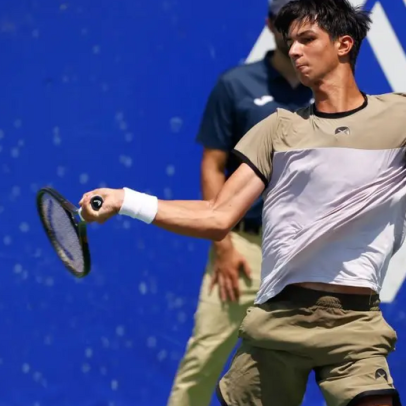 Tiago Pereira vence pares no Challenger de Hersonissos