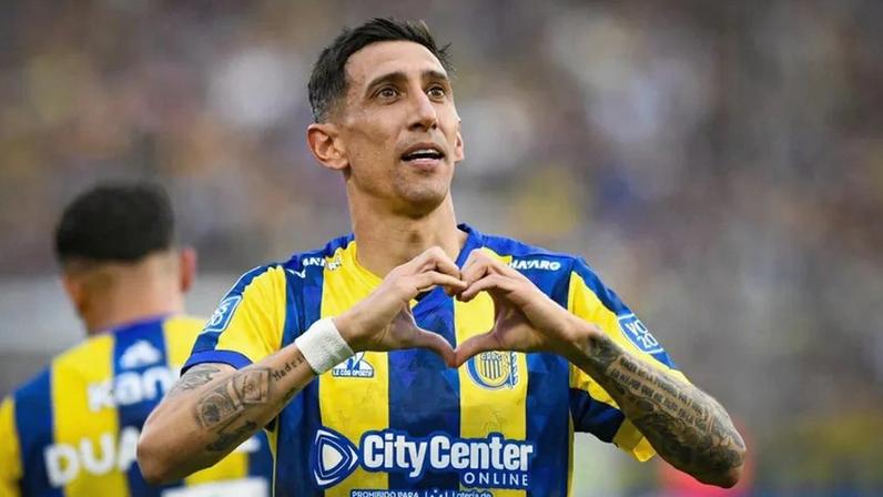 Di María festeja pelo Rosario Central