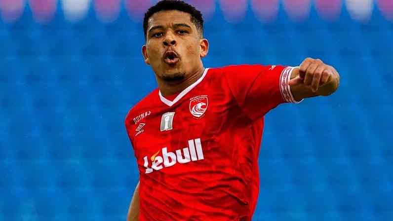 Vinícius Lopes soma oito golos em 29 jogos