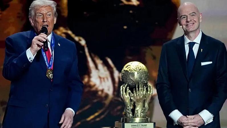 Donald Trump recebeu prémio da paz da FIFA