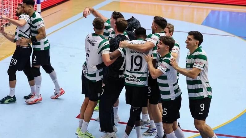 Sporting vence fora de portas