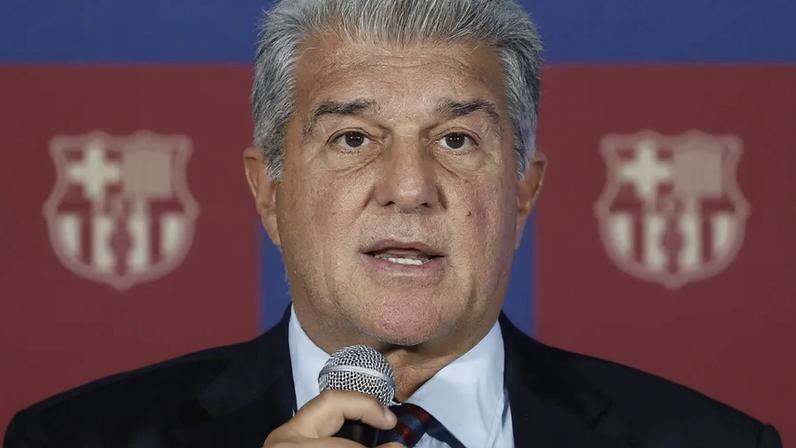 Joan Laporta fala aos adeptos culés