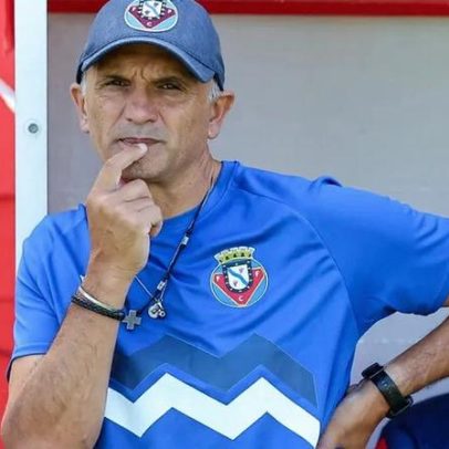 Má pontaria afunda o barco de Agostinho Bento