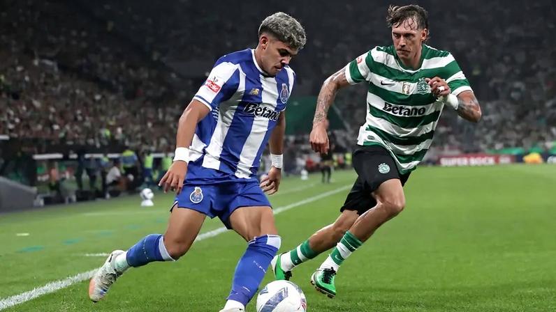 William Gomes em ação no clássico frente ao Sporting