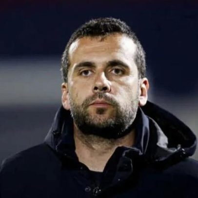 Estrela negocia renovação com Paulo Moreira, João Nuno aponta acordo provável