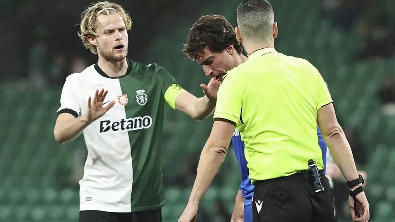 FC Porto queixa-se de agressão de Hjulmand a Galletto no Sporting-AVS