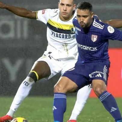 Ibrahima Ba afirma não temer nenhum avançado