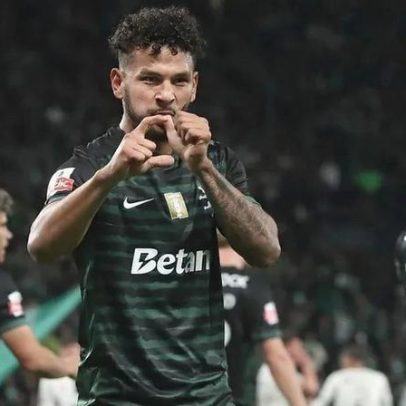 Sporting procura centenário de golos pela quinta época com Suárez e meta de Amorim