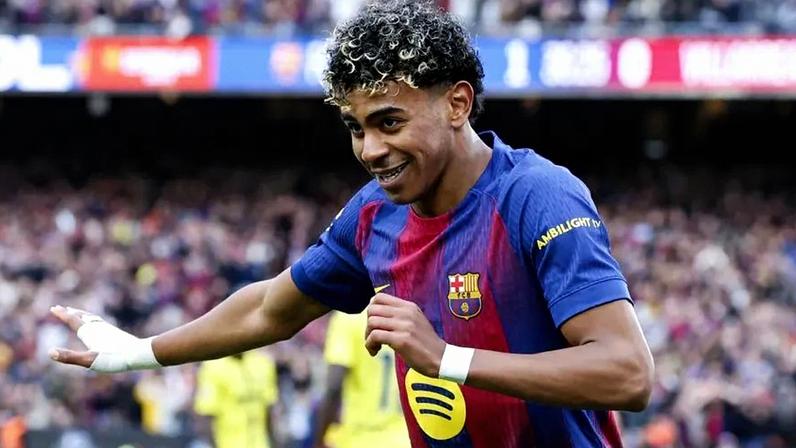 Lamine Yamal comenta pressão para marcar 100 golos aos 16 anos